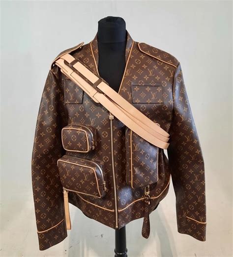 louis vuitton jas memphis|Louis Vuitton jackets.